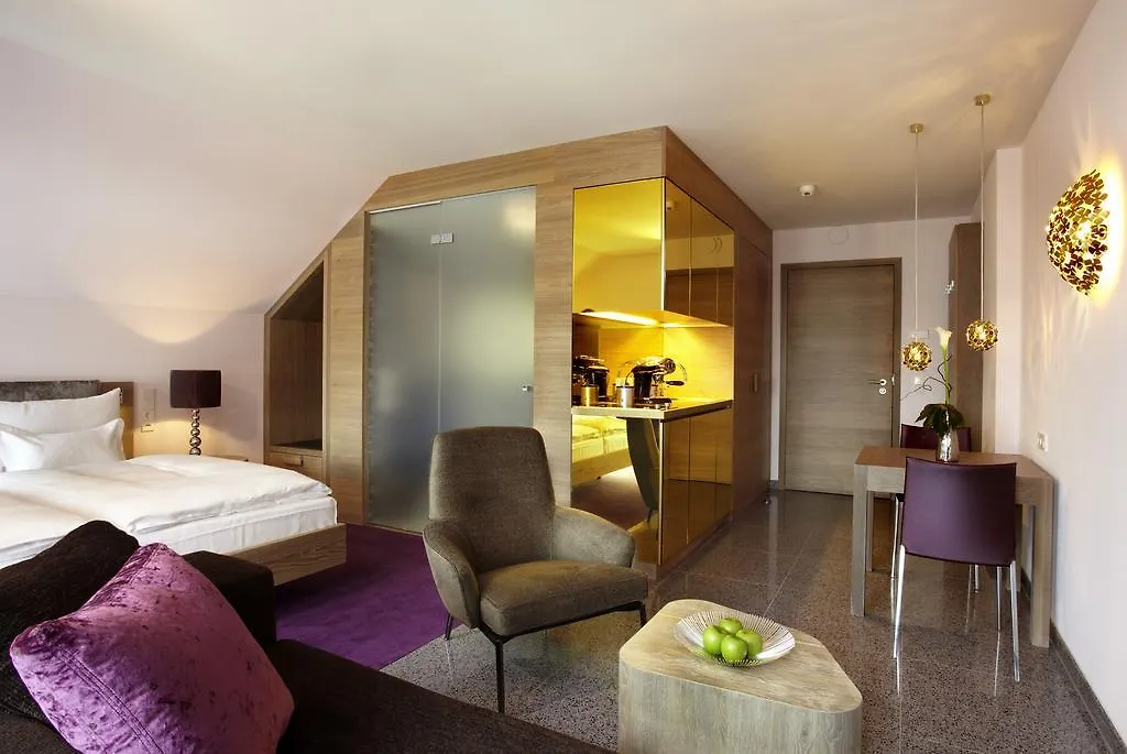 Abito Self-Check-In Suites-1
