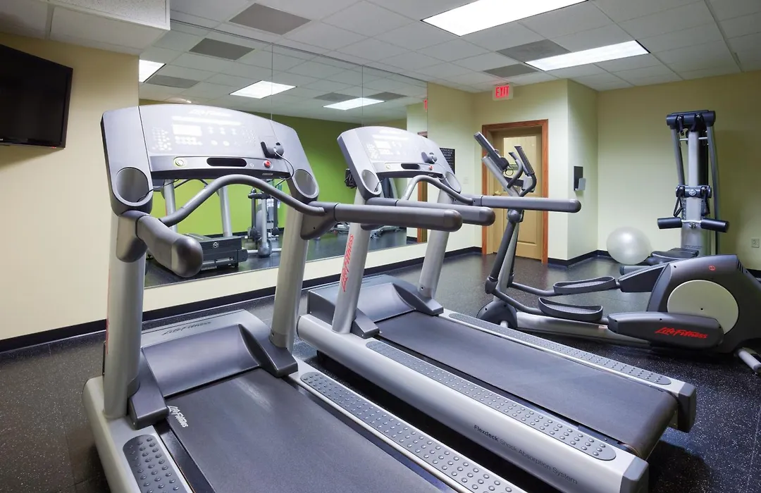 Country Inn & Suites By Radisson, Sioux Falls-1