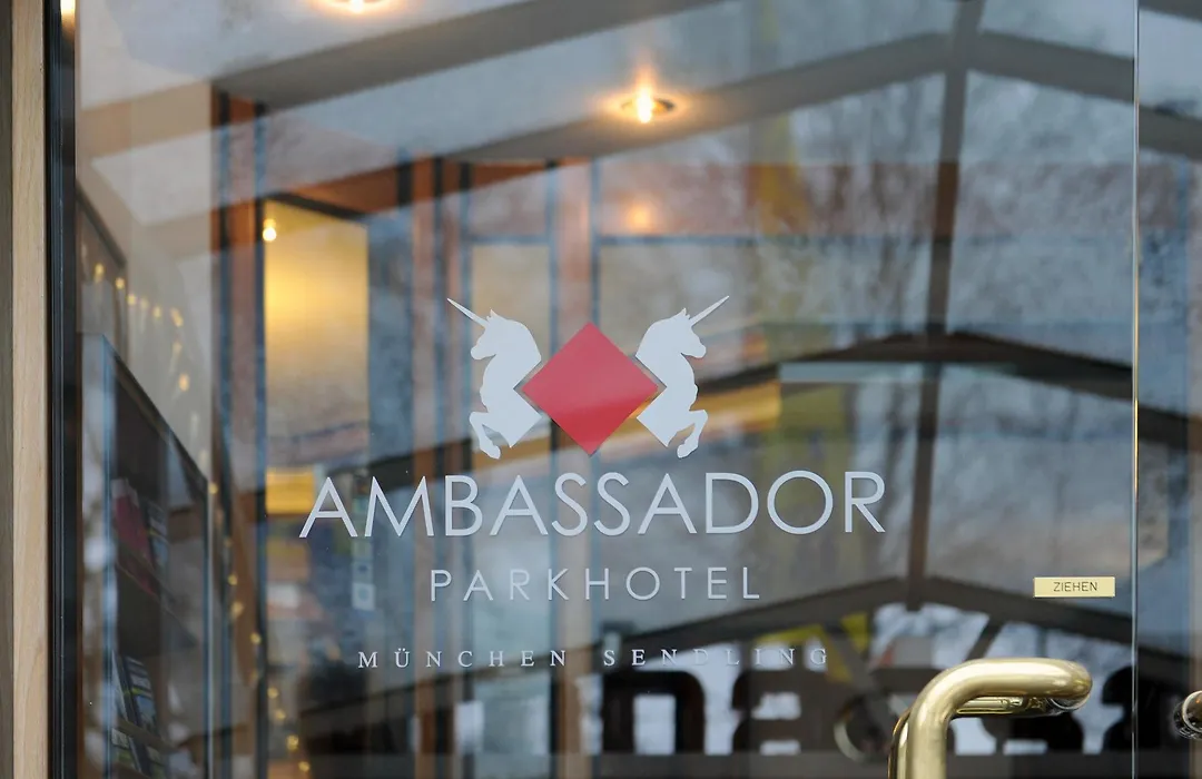 Ambassador Parkhotel-1