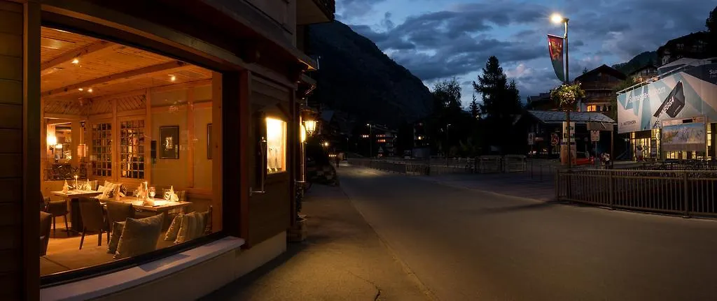 Hotel Cheminee-1