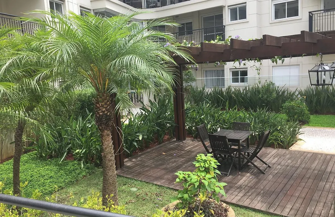 Apartamento Menara Morumbi - 150m do Hospital Albert Einstein, Faculdade e Estádio - 1 vaga de garagem-1
