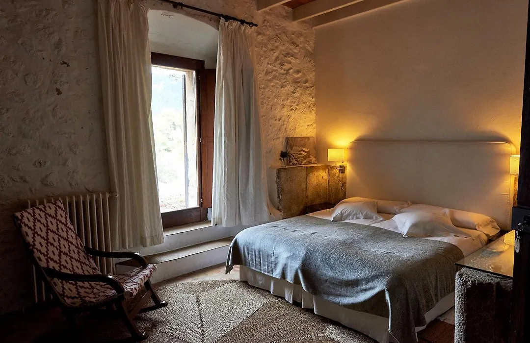 Mirabo De Valldemossa-1