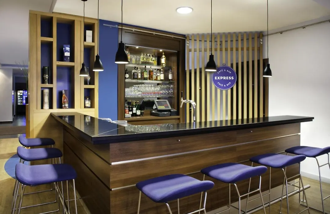 Holiday Inn Express Stuttgart Airport, An Ihg Hotel-1