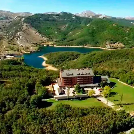 Parador de Cervera de Pisuerga-3