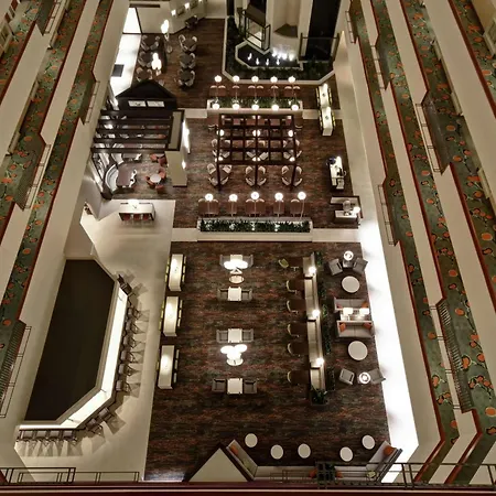 Embassy Suites Little Rock-3