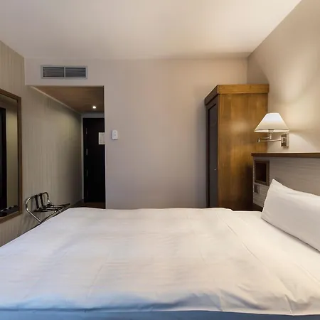 Hotel Ch Bucharest-3