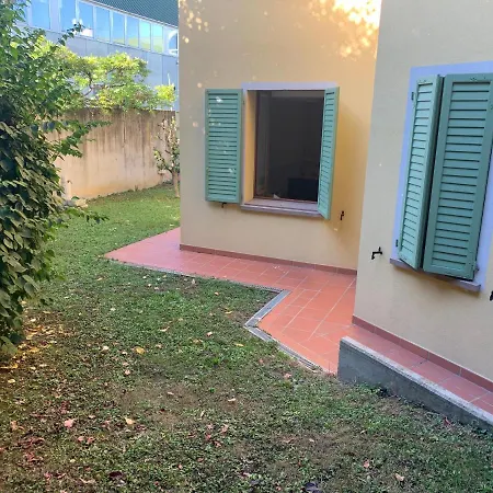 2R B&B-2