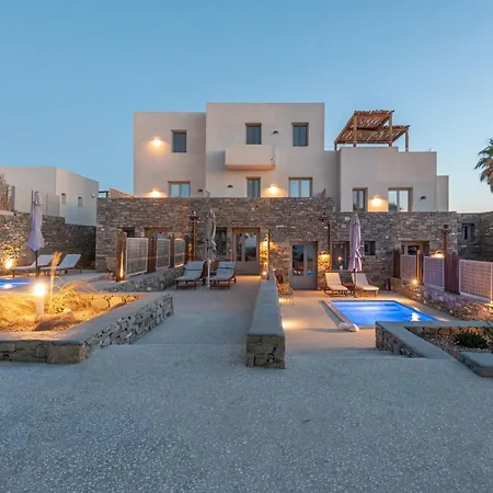 Paros Comfy Suites-2