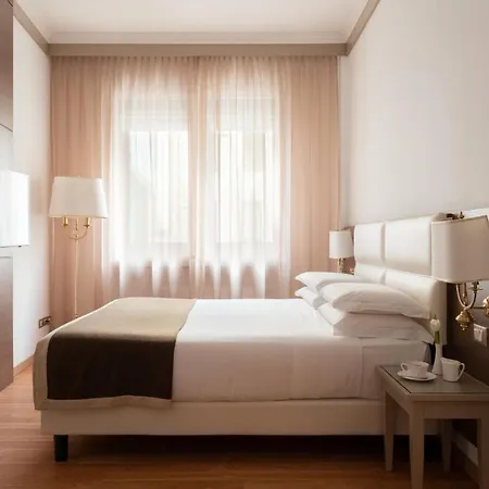 Hotel Romana Residence-3