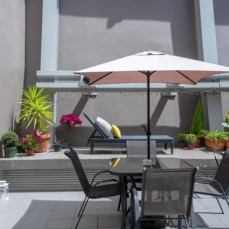 Dumont Lisbon Guesthouse-3