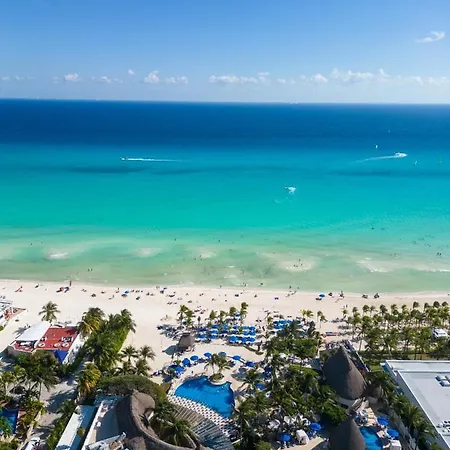 The Reef Playacar Beach Resort & Spa-3