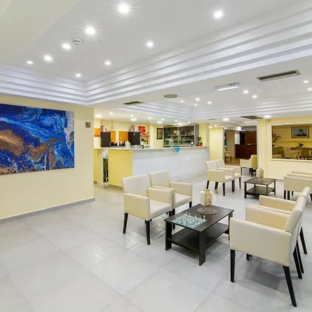 Triton Hotel-3