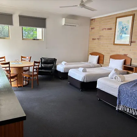 Caboolture Riverlakes Boutique Motel-2