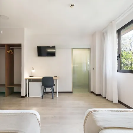 Roisa Hostal Boutique-3