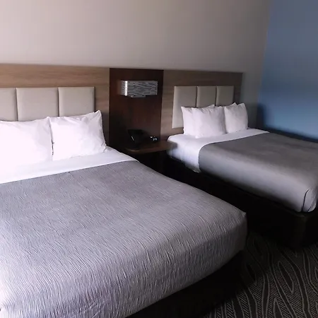 Quality Inn Pontiac-3