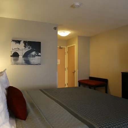 Best Western Muscatine - Pearl City Hotel-2