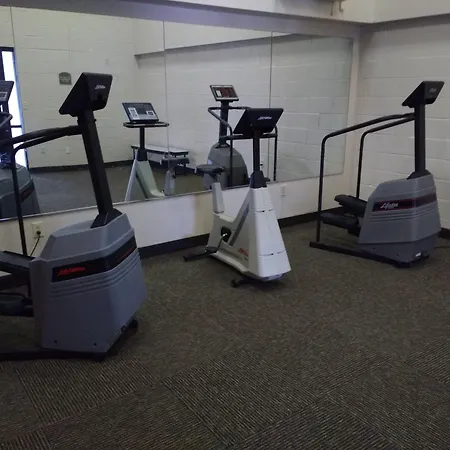 Baymont By Wyndham Muncie Near Ball State University-3