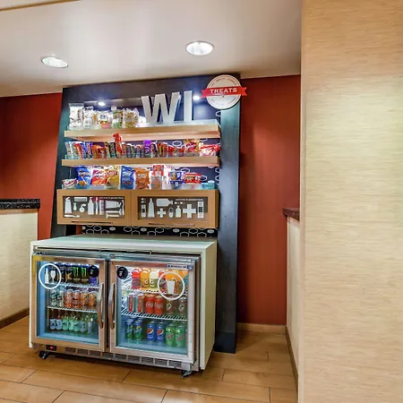 Hampton Inn Milwaukee Airport-3
