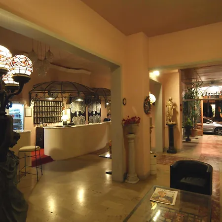 Hotel Liberty-3
