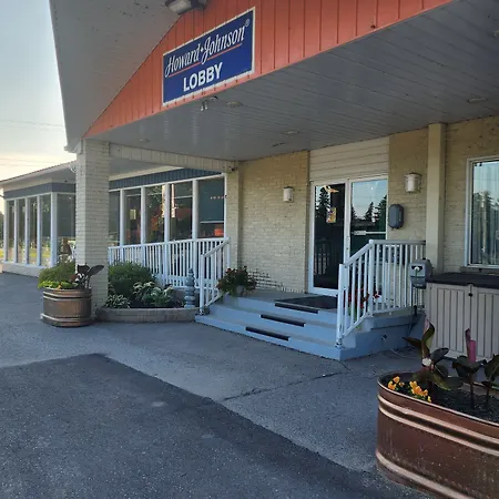 Howard Johnson By Wyndham Lindsay-2