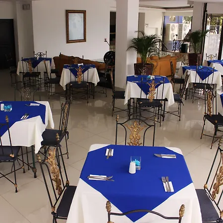 Hotel Metropolis Plaza Cali-3