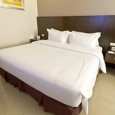 Mandarin Plaza Hotel-2