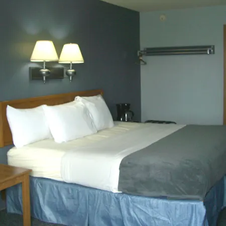 Quail'S Nest Inn & Suites-3
