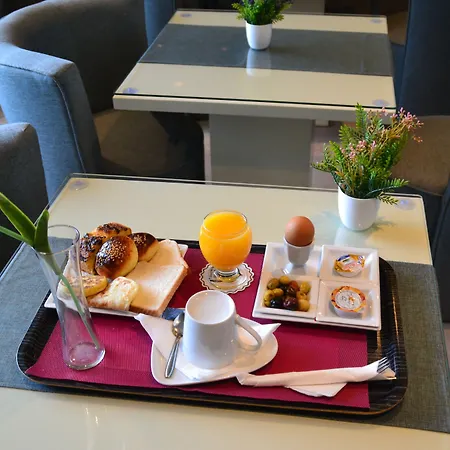 Le 135 Appart Hotel-2