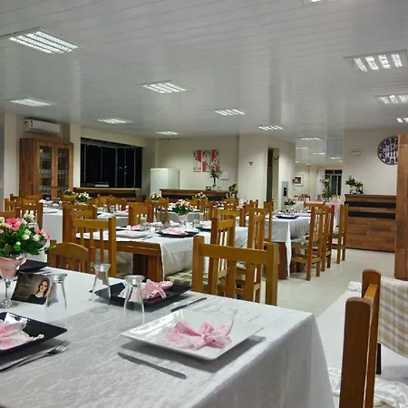 Oyo Hotel Farol-3