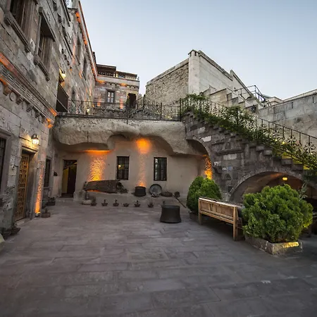 Vineyard Cave Hotel-2