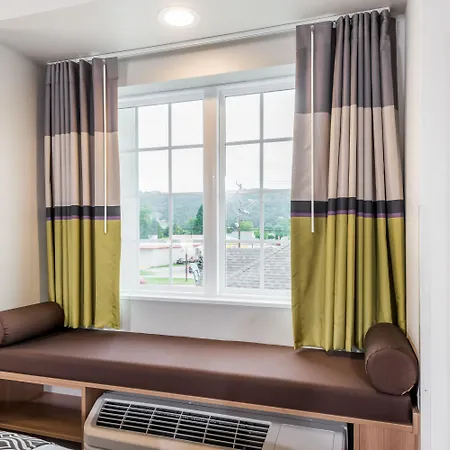 Microtel Inn & Suites By Wyndham New Martinsville-3