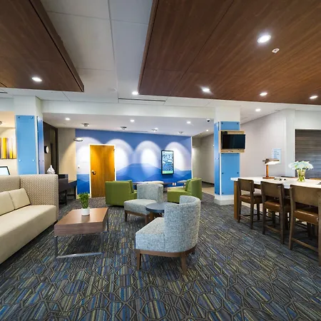 Holiday Inn Express & Suites - Southaven Central - Memphis By Ihg-3
