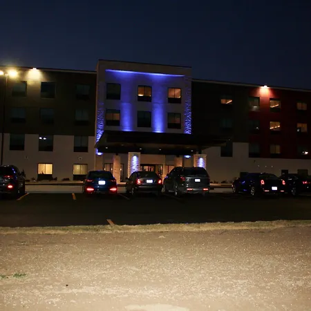 Holiday Inn Express & Suites - Kirksville - University Area By Ihg-2