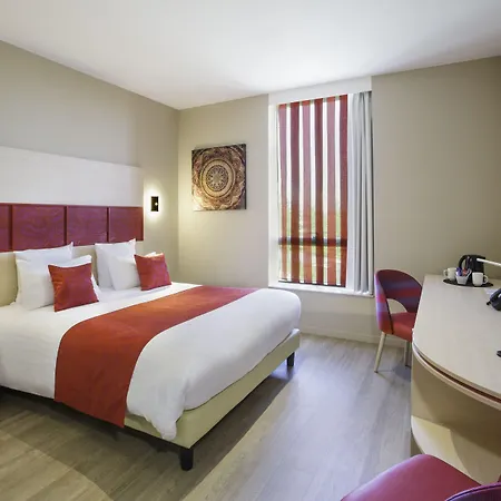 Best Western Plus Hotel Escapade Senlis-3