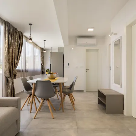 Luxury Rooms Pino-3