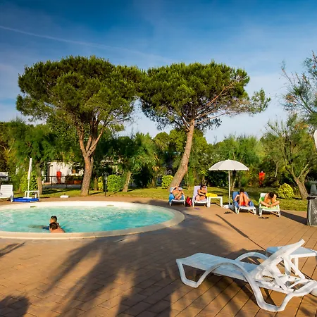 New Camping Le Tamerici-2