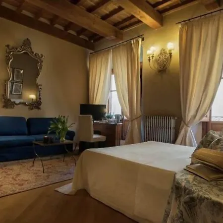 Capri Moon Guest House-3