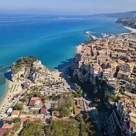 Solmaris Tropea City Center - Rooms & Suites - Private Parking-2