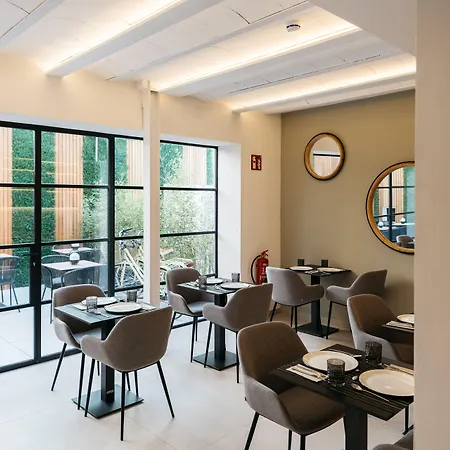 Boutique Hotel Petit Montision-3