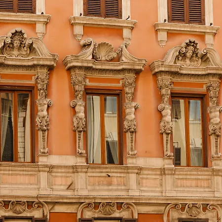 The Couper Piazza Di Spagna-2