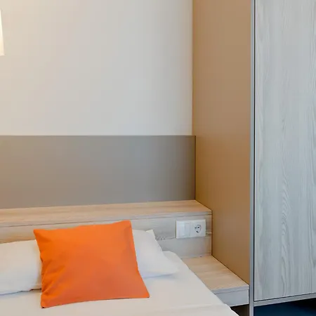 Hotel Am Steinberg-3