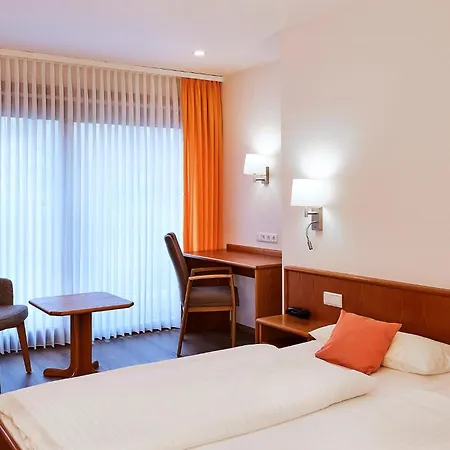 Hotel Am Steinberg-2