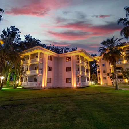 Utopia Resort & Residence-3