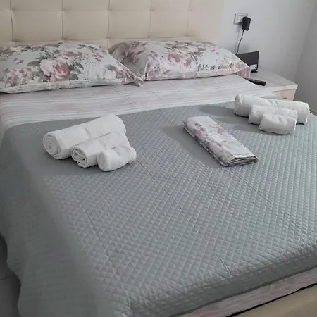 B&B Lovely House-3