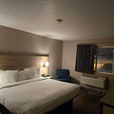 Baymont By Wyndham Sault Ste Marie Mi-2