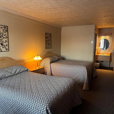Travelodge By Wyndham Drummondville-2