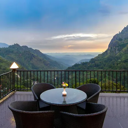 The Pinnacle Ella Boutique Hotel And Spa-3