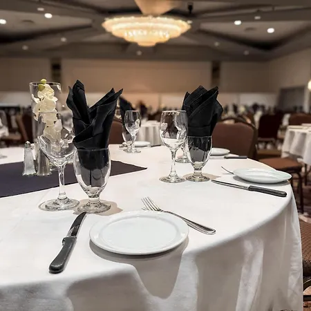 Coast Lethbridge Hotel & Conference Centre-2