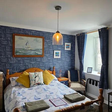 The Seafront Inn Holyhead-2