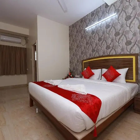 Hotel Amulya Relax Inn-3